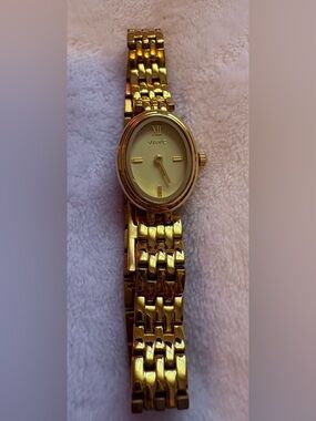 Women's Gold Oval Bracelet Watch